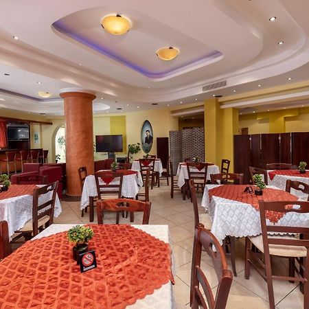 Marine Congo Hotel Rhodes City Екстериор снимка